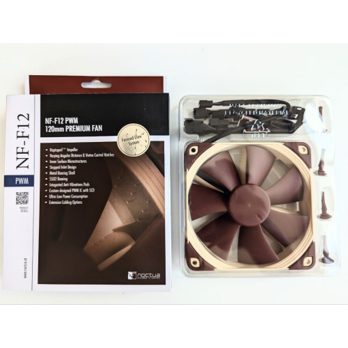 Вентилятор Noctua NF-F12 PWM