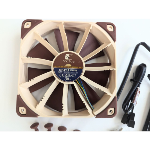 Вентилятор Noctua NF-F12 PWM